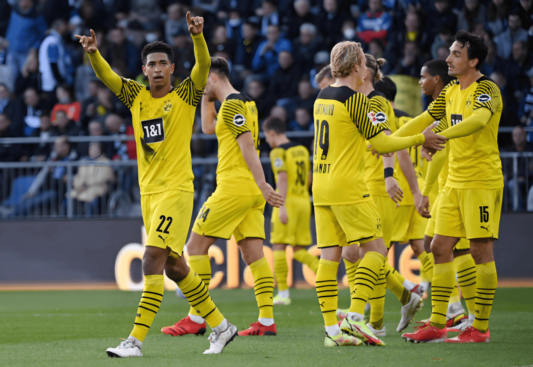 皇家社会迎足总杯关键赛;今夜回应争议;压力陡增;纪律约束更严格(朝闻天下回放) 皇家社会迎足总杯关键赛;今夜回应争议;压力陡增;纪律约束更严格(朝闻天下回放)